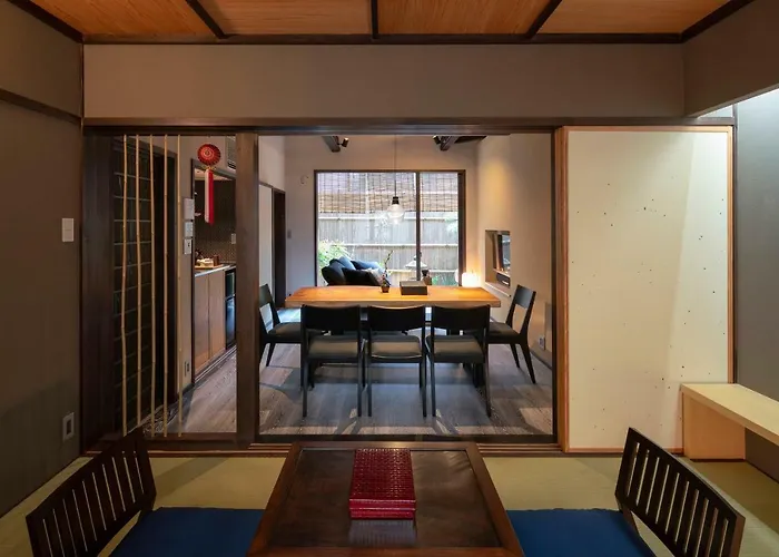 Ainotsuji Machiya House